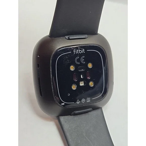 Fitbit Versa 3 FB511 Smartwatch GPS Heart Rate SpO2 Activity Tracker W/ Charger